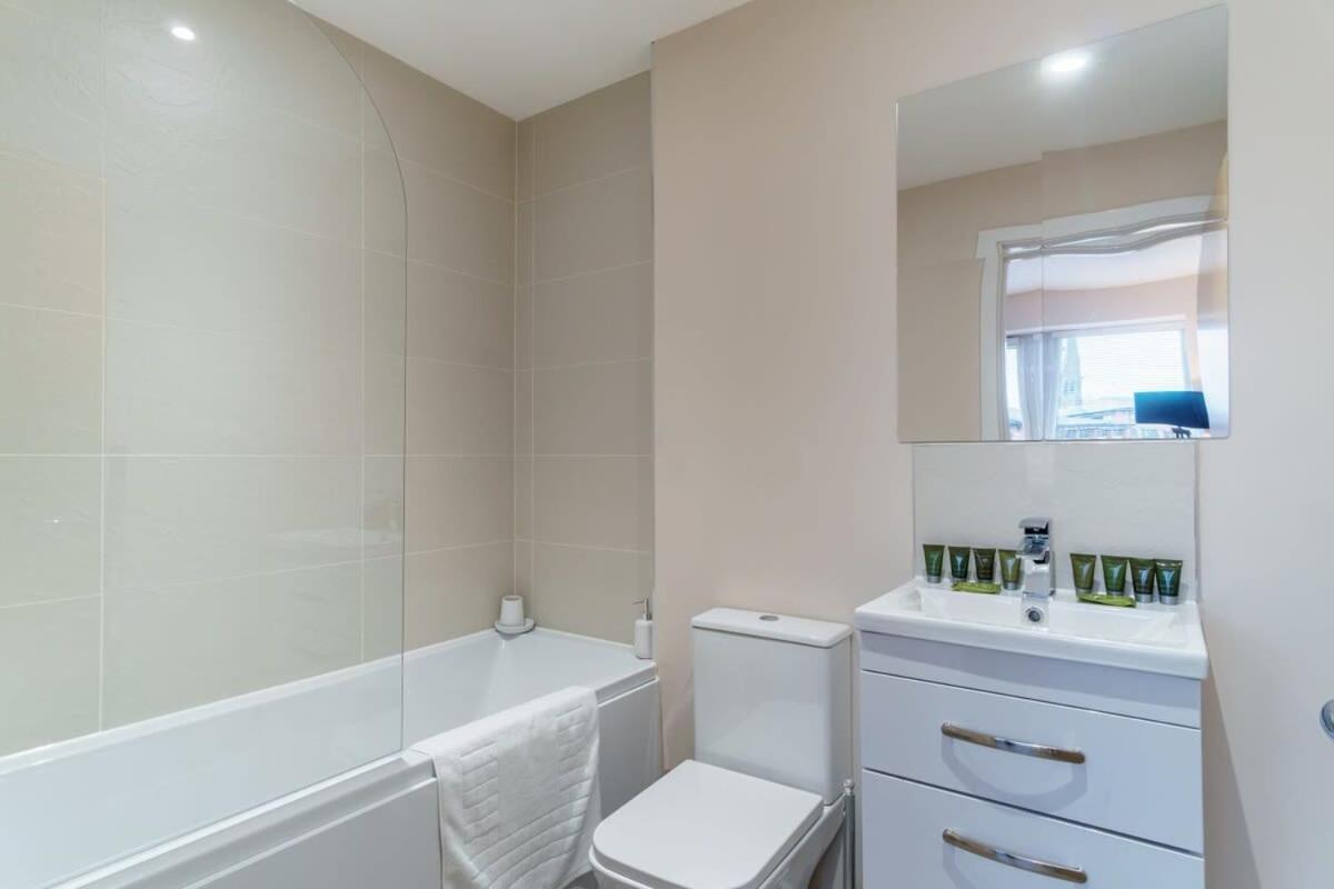 Fantastic 1 Bed Flat Manchester - Sleeps 3 Luaran gambar